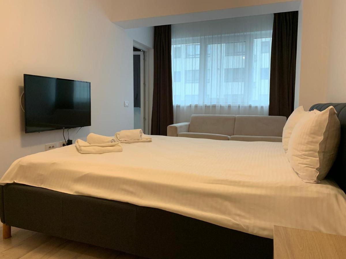 Luxury Apartments Newton By Glam Iasi Luaran gambar