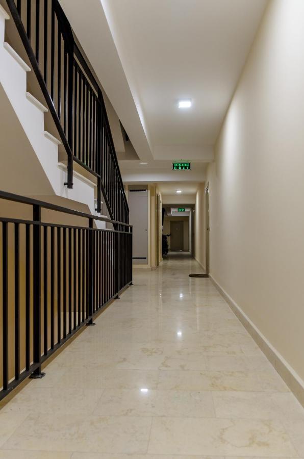 Luxury Apartments Newton By Glam Iasi Luaran gambar