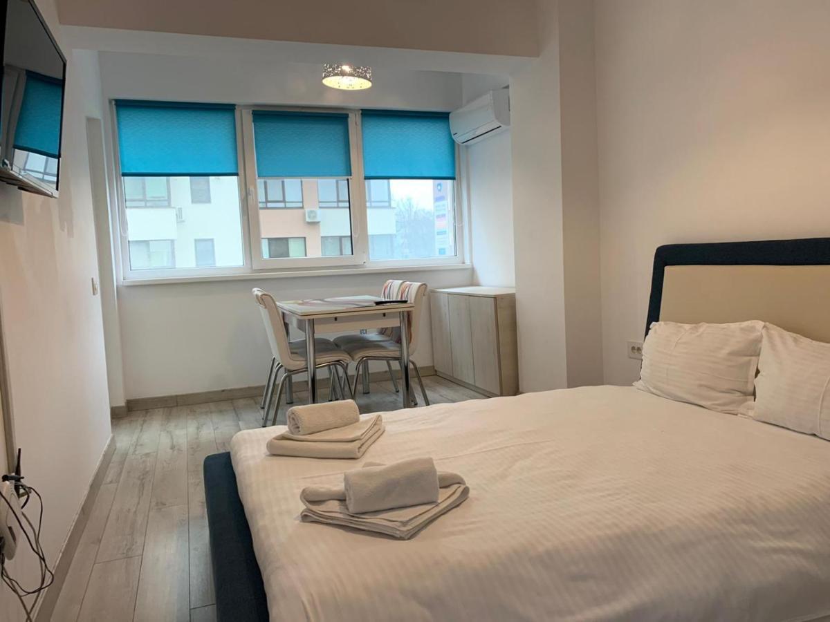 Luxury Apartments Newton By Glam Iasi Luaran gambar