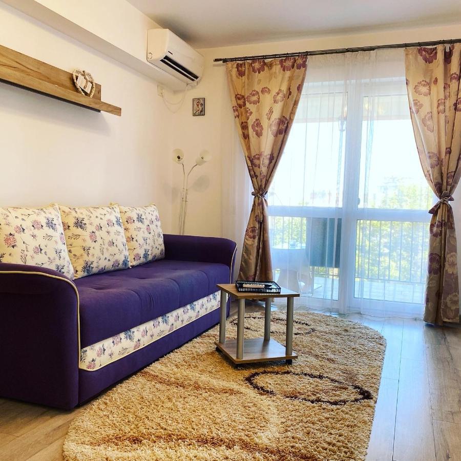 Luxury Apartments Newton By Glam Iasi Luaran gambar